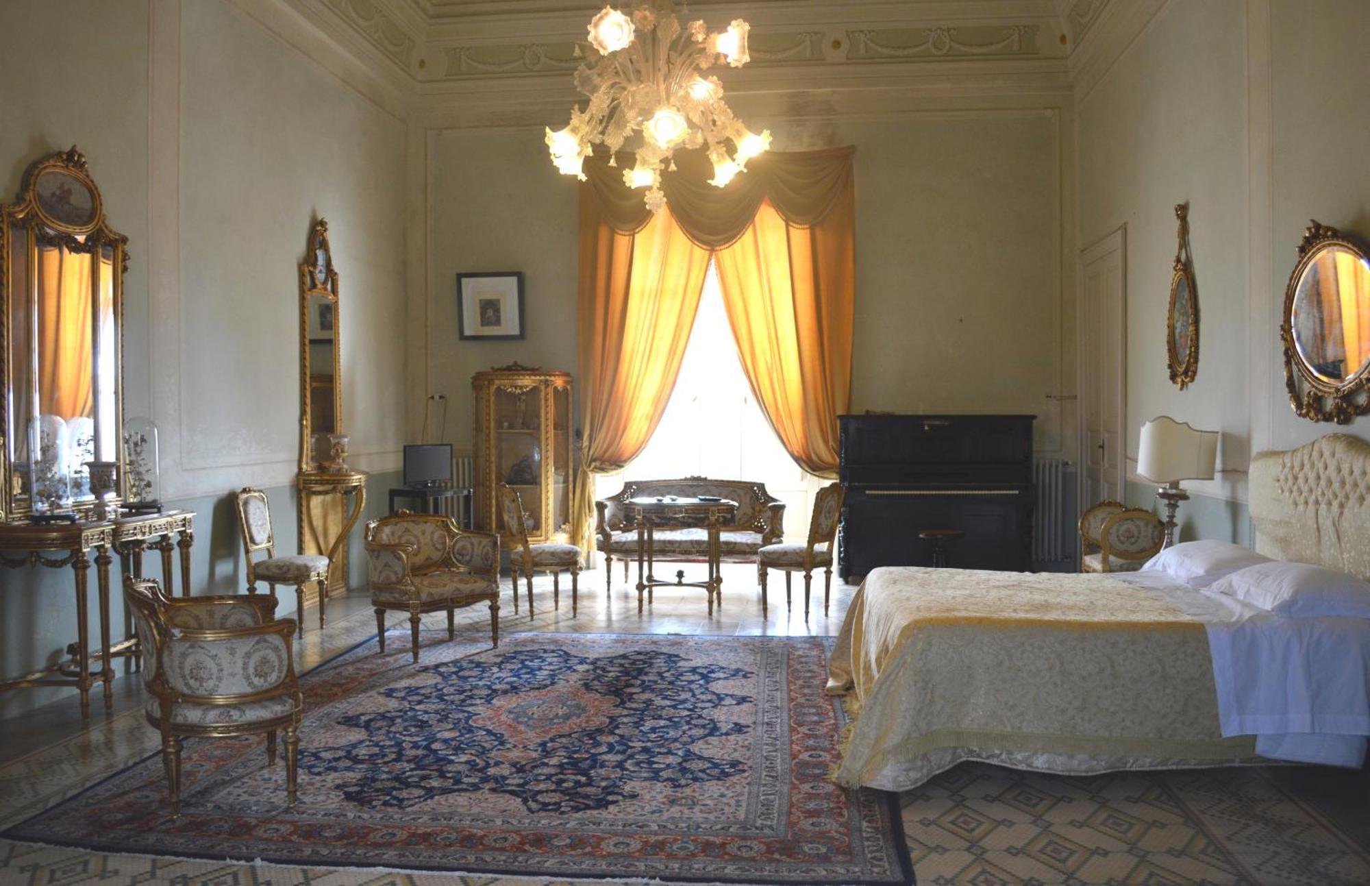 Palazzo Vecchio Bed & Breakfast Marittima Bilik gambar