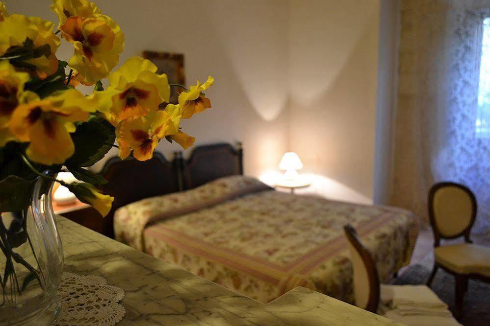 Palazzo Vecchio Bed & Breakfast Marittima Luaran gambar